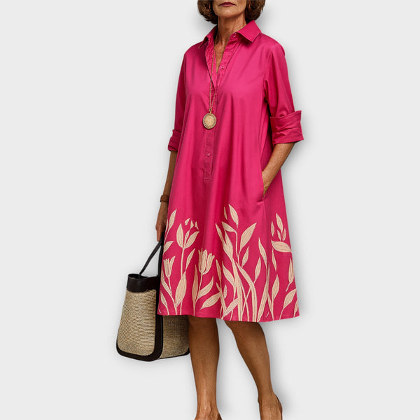 Elegantna Srajčna Obleka z Izpopolnjenimi Podrobnostmi